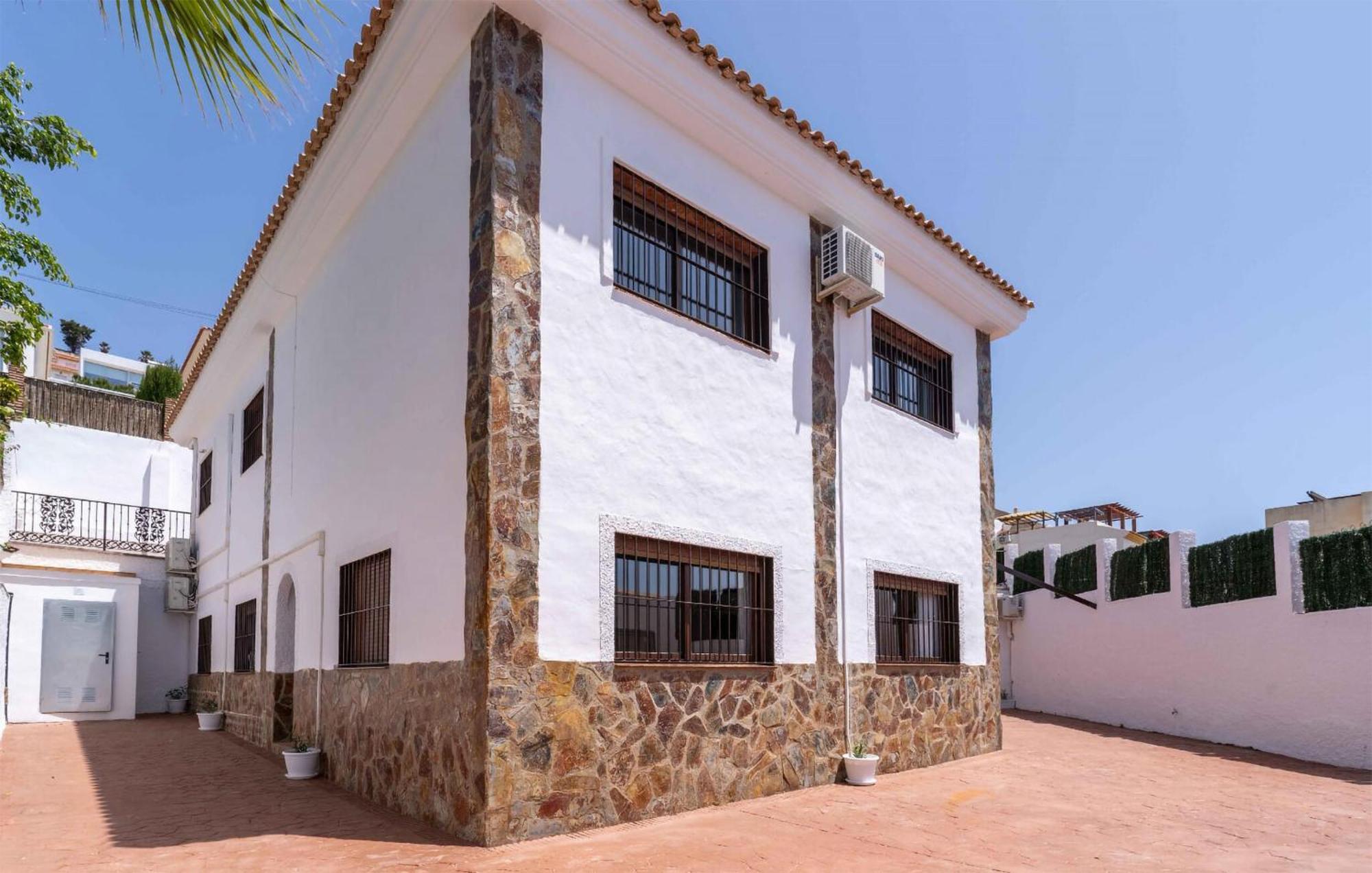 Lovely Home In Benalmadena With Kitchen 외부 사진