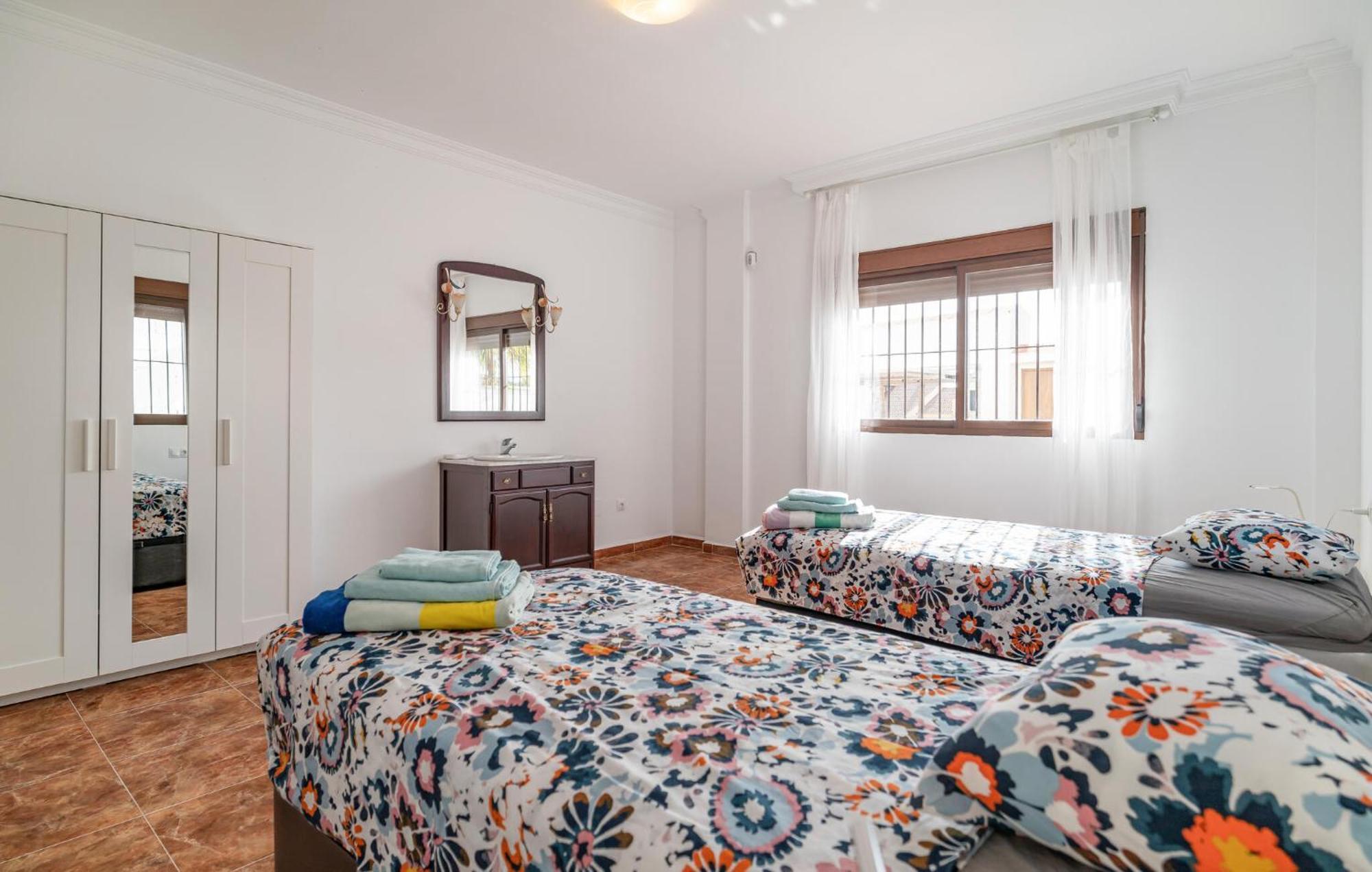 Lovely Home In Benalmadena With Kitchen 외부 사진